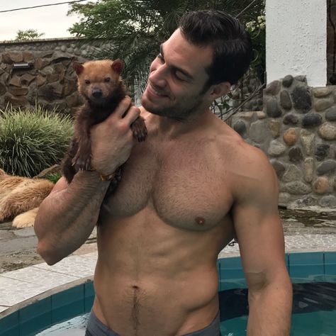 Dr. Evan Antin with bush dog Dr Evans, Handsome Older Men, Scruffy Men, Shirtless Men, Henry Cavill, Dream Guy, Prado, Male Beauty, Greys Anatomy