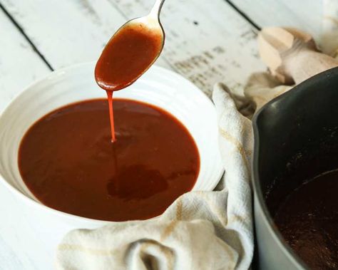 Neely's BBQ Sauce Recipe - Food.com Easy Bbq Sauce, Olive Garden Alfredo Sauce, Homemade Barbecue Sauce, Bbq Chicken Pizza, Easy Bbq, Fried Chicken Sandwich, Copykat Recipes, Restaurant Dishes, Copycat Restaurant Recipes