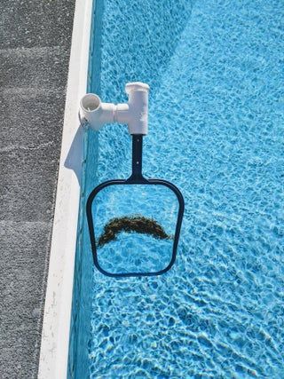 Effortless Pool Skimmer - Easy to Make : 4 Steps (with Pictures) - Instructables Ideas For Around The Pool, Above Ground Pool Steps Diy How To Build, Pool Seats In Water, Pool Diy Accessories, Above Ground Pool Tips And Tricks, Funsicle Pool Ideas, Best Pool Accessories, Diy Pool Accessories, Pool Skimmer Hacks