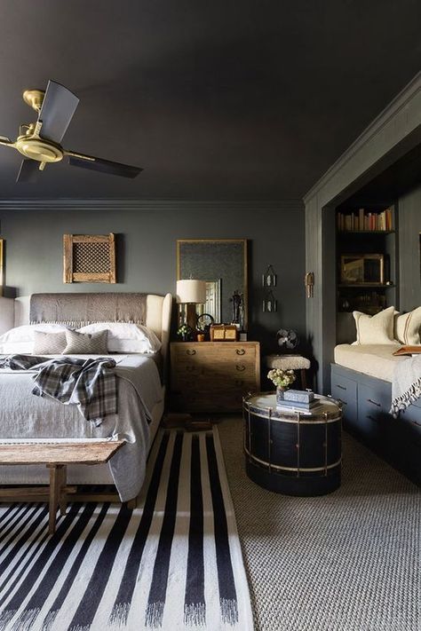 Grey Ceiling Bedroom, Couple Bedroom Ideas Married Modern, Bedroom With Grey Walls, Stained Furniture, Calming Bedroom Colors, Tree House Bed, Modern Bunk, Guest Bedroom Office, Gray Bedroom Walls