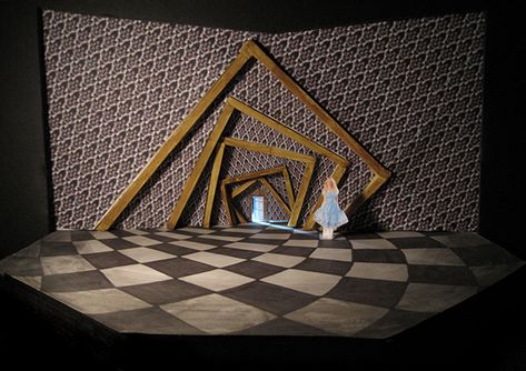 Concept for "Alice in Wonderland" Portrayed through Color Model Illusion Theme Party, Paper Scenography, Music Theme Party, Alice In Wonderland Play, Alice In Wonderland Props, Alice In Wonderland Room, Wonderland Aesthetic, Recycle Design, Stage Ideas