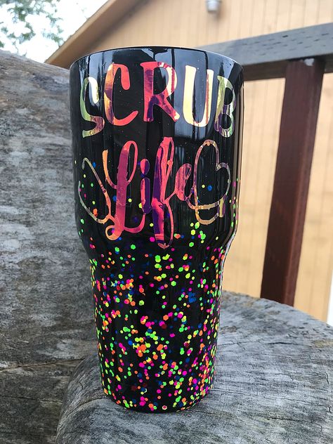 Nurse Tumbler Cups Glitter, Nurse Cup Ideas, Phlebotomist Tumbler, Nursing Tumblers, Nurse Tumbler Ideas, Nurse Cups, Nurse Tumblers, Yeti Cup Designs, Tumbler Cups Personalized