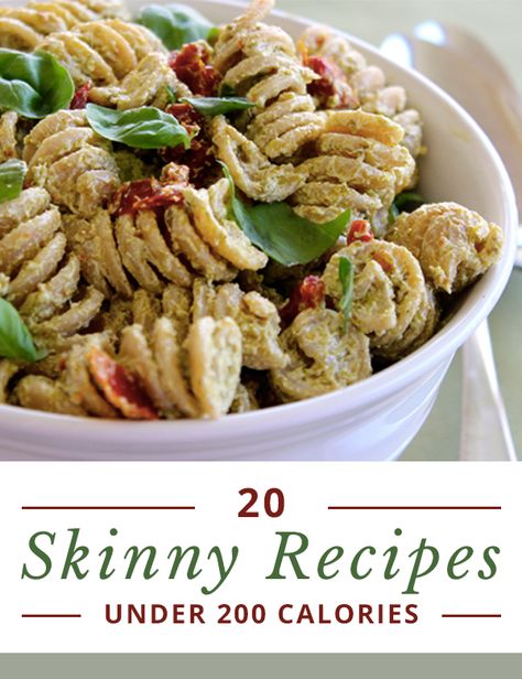 These 20 Skinny Recipes Under 200 Calories can get anyone on the fast track to home cooking, eating well, weight loss, and savoring every bite of course! #lowcalorierecipes #cleaneatingrecipes #healthyrecipes Low Calorie Bulk Meals, Recipes Under 200 Calories, Meals Under 200 Calories, Cambridge Diet, 200 Calorie Meals, 200 Calorie, Calorie Meals, God Mad, Low Cal Recipes