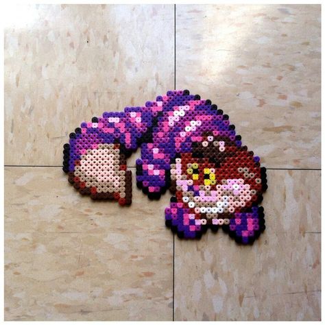 Cheshire cat Disney Perler Beads, Kingdom Hearts Chain Of Memories, Hama Beads Disney, Hama Disney, Cheshire Cat Disney, Perler Bead Mario, Chain Of Memories, Modele Pixel Art, Pixel Beads