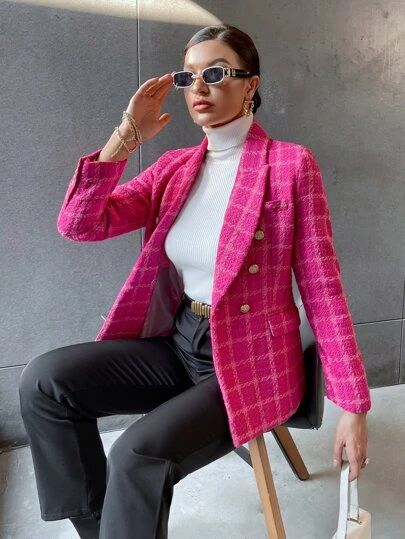 Pink Tweed Blazer Outfit Women, Hot Pink Tweed Blazer Outfit, Tweed Blazer Outfit Women Classy, Hot Pink Blazer Outfit Winter, Pink Blazer Outfit Winter, Hot Pink Blazer Outfit Work, Hot Pink Coat Outfit, Pink Blazer Outfits For Women, Pink Tweed Blazer Outfit