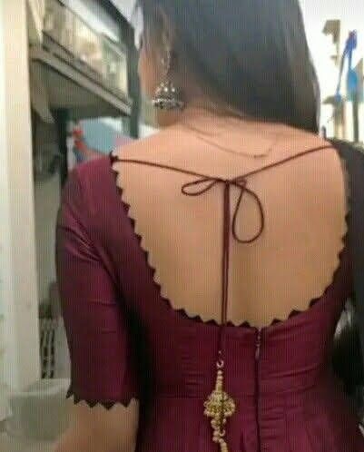 Neck For Suits Indian, Back Neck Ideas For Kurti, Back Chudidar Design, Churidhar Back Neck Designs Neckline, Back Neck Chudidar Designs, Back Neck Design For Suits Indian, Churidar Hand Designs Latest, Salwar Suit Hand Design, Back Deep Nack Design For Suit