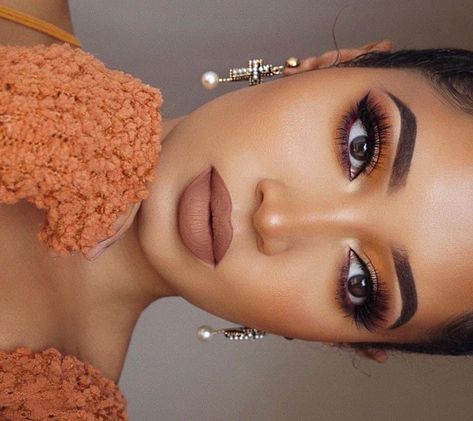 Rust Makeup Look, Rust Makeup, Zendaya Makeup, Makeup Looks Everyday, Instagram Brows, Makeup Crafts, Melt Cosmetics, Glam Makeup Look, Stunning Eyes