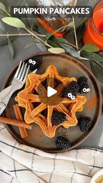 Jessie Jane Daye on Instagram: "Pumpkin Pancakes 🕸️ Serve hot with blackberry spiders and  syrup 🥞 Comment “pancakes” for full recipe and tutorial sent to your dm!  https://www.jessiedaye.com/all-recipes/2024/9/14/spider-web-pumpkin-pancakes  #halloween #brunch #pancakes #fallrecipes" Spider Web Pancakes, Spiderweb Pancakes, Halloween Pancakes, Halloween Brunch, Brunch Pancakes, Fiesta Halloween, Pumpkin Pancakes, Halloween Dinner, Party Foods