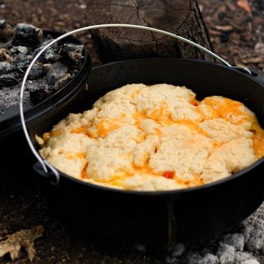 Dutch Oven Breakfast Casserole, Dutch Oven Breakfast Recipes, Camping Appetizers, Dutch Oven Breakfast, Breakfast Print, Oven Breakfast, Bisquick Recipe, Spider Spray, Campfire Meals