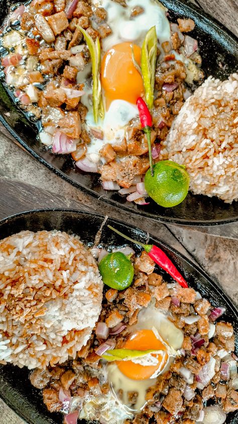 pork sisig Pork Sisig Recipe, Sisig Recipe, Philippine Food, Pork Sisig, Philippines Food, Poster Idea, Coffee Instagram, Creating Memories, Filipino Recipes