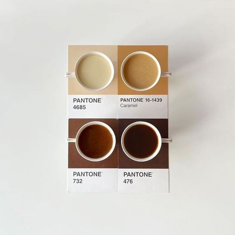 Coffee With Milk, Italy Coffee, Color Pantone, Instagram Coffee, Coffee Pictures, Coffee Is Life, Coffee Date, Coffee Colour, Cafe Design