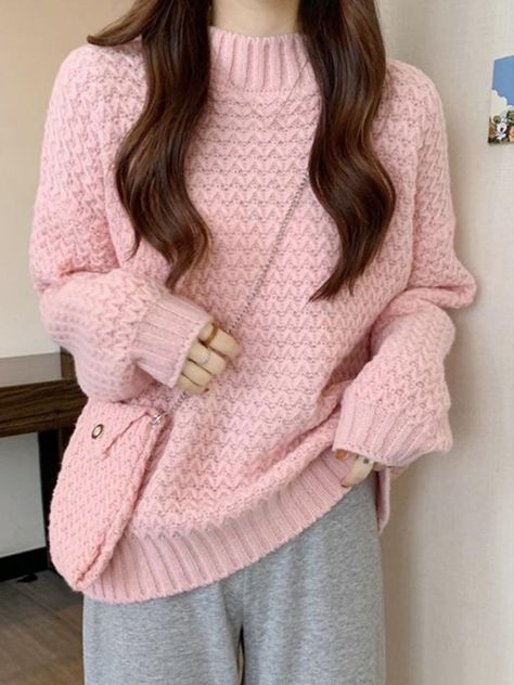 Oversized Pink Sweater Outfit, Pink Sweater Outfit, Cardigan Rosa, Pandora Star, Jeans And T Shirt Outfit, Sweater Designs, Pink Oversized Sweater, Modest Dresses Fashion, Winter Sweater Outfits