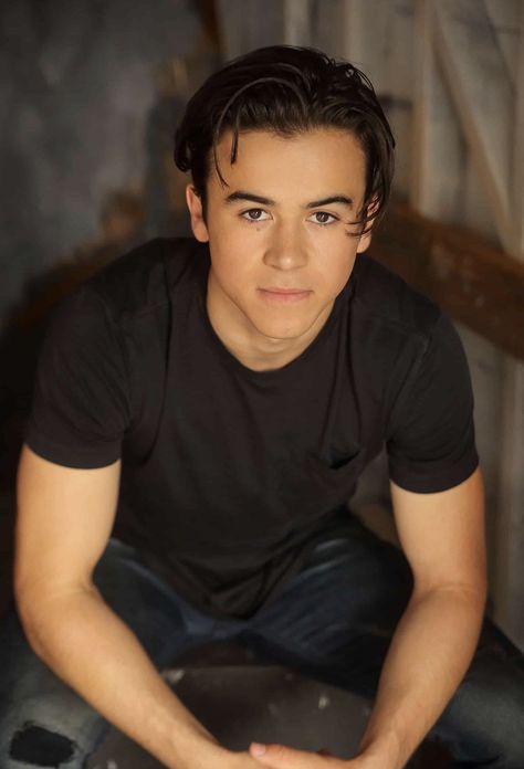 HD Keean Johnson Wallpaper Explore more Adam Freeman, American actor., Born, Colorado, Colt Wheeler wallpaper. https://www.whatspaper.com/hd-keean-johnson-wallpaper-2/ Midway Movie, Keean Johnson, Battle Angel Alita, Victoria Aveyard, Hollywood Men, Hottest Male Celebrities, Email Id, Tony Awards, Hollywood Actor