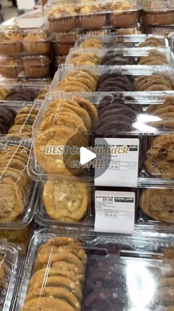 Mira Nabulsi | Journalist & Content Creator on Instagram: "The best Costco cookie hack ever! I’ve been happily eating freshly-baked cookies ever since 🍪🤤

#costco #costcocanada #costcohacks #costcocookies #costcofinds #costcohaul #costcodoesitagain #costcobuys #costcocookies" Costco Cupcakes, Costco Desserts, Sandwich Hacks, Dessert Hacks, Costco Meals, Costco Finds, Cookie Hacks, Cooking Measurements, Mini Bundt Cakes