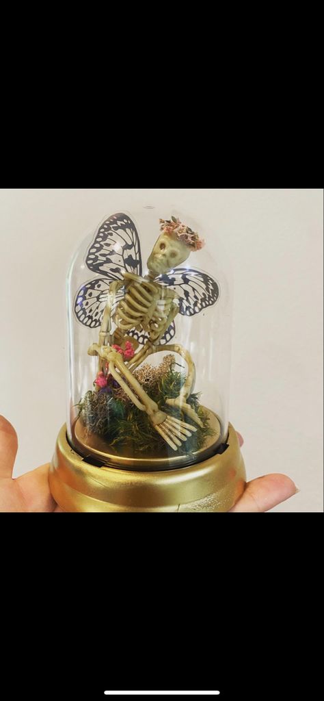 Skeleton Fairy Cloche, Dollar Tree Skeleton Fairy, Dollar Tree Cloche Ideas, Halloween Cloche Ideas, Cloche Halloween, God Crafts, Halloween Cloche, Skeleton Ideas, Skeleton Fairy