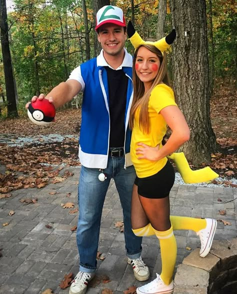 Pikachu Womens Costume, Pikachu Couple Costume, Women Pokemon Costume, Couple Costume Anime, Pokemon Couple Costume, Pokemon Outfits Ideas, Easy Diy Cosplay, Pikachu Costume Women, Pikachu And Ash Costume