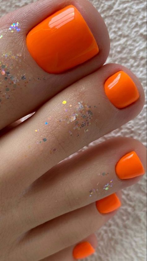 Toe Nails Colors, Summer Toe Nails Colors, Unique Nail Ideas, Orange Toe Nails, Toe Nail Ideas, Toe Art Designs, Glitter Toe Nails, Pedicure Gel, Gel Toe Nails