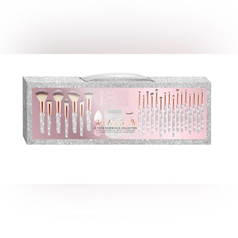 Glitz & Glam 28 Piece Make Up Kit That Has Been Seen All Over Tik Tok. This Is A Rare & Beautiful Set That Seems To Be The “Hype”. The Set Features 23 Silver Sparkling Brushes, 2 Blenders, A Silver Sparkling Cup And Eyelash Curler And 1 Make Up Remover Towel. This Set Is Brand New In Sealed Box And Is Ready For A New Home Tarte Eyeliner, Chanel Brushes, Pure Makeup, Fake Makeup, Tik Tok Viral, Cosmetic Gift Set, Glam Mirror, Makeup Blender Sponge, Makeup Brush Set Professional