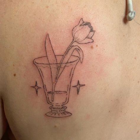 Cupped Hands Tattoo, Tulip In A Cup Tattoo, Tulip Tattoo Placement, Growing Up Tattoo, Flowers In A Vase Tattoo, Tulips Tattoo Design, Nasturtium Tattoo, Latte Art Tattoo, Tattoo Designs Drawings