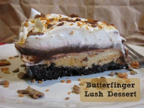 Butterfinger Lush Dessert Butterfinger Lush Recipe, Butterfinger Lush, Vegan Supper, Lush Desserts, Chocolate Pudding Cookies, Lush Dessert, Lush Recipes, Oreo Ice Cream Cake, Chocolate Peanut Butter Recipes