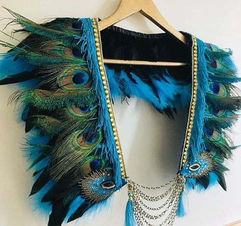 Burn Outfits, Africa Burn, Peacock Costume, Feather Cape, Black Peacock, Black Rooster, Peacock Tail, Amazing Crafts, Diy Kostüm