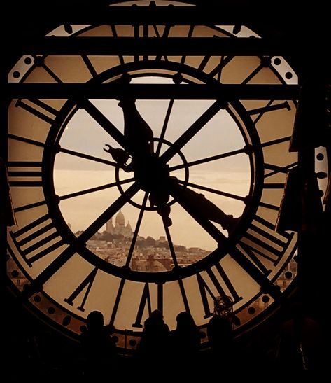 Creepy Clock Aesthetic, Fancy Clock Aesthetic, 3 Am Clock Aesthetic, Old Clock Tower Aesthetic, Steampunk Clock Aesthetic, Time Passing Aesthetic, Clock Dark Aesthetic, Brown Clock Aesthetic, Clockmaker Aesthetic