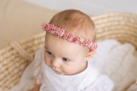 Hairband Baby Dried Flower Series leni Dried Flowers Baby Shooting Baby Band Hair Bow Headband Baptism - Etsy.de Baby Band, Band Hair, Baby Props, Bow Headband Hairstyles, Dried Flower, Bow Headband, Hair Bow, Hair Band, Photo Props