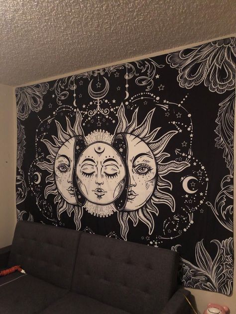 Sun Tapestry, Hippie Bedroom Decor, Cool Tapestries, Sun And Moon Tapestry, Grunge Hippie, Hippie Bedroom, Emo Grunge, Hippy Room, Room Tapestry