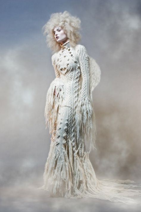 ` Look Festival, Paolo Roversi, Big Knits, Tim Walker, Stil Boho, Stephane Rolland, Knitwear Fashion, Snow Queen, Paul Gaultier