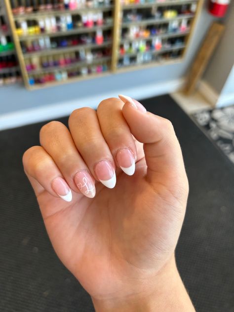 Almond Acrylic Nails With Initial, Almond Nails With J Initial, Nail Initial Ideas, Almond Nails With Initials On Them, Mails With Initial, Gel Nails With Initials, Acrylic Nails With Boyfriends Name, Cute Nude Nails With Design, Wedding Nails With Initials