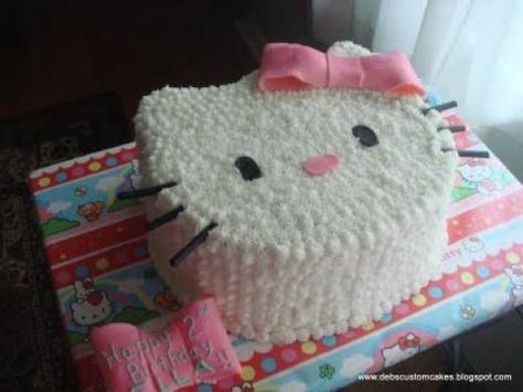 Fabulous Hello Kitty Cake Cake Ideas Hello Kitty, Hello Kitty Fondant, Hello Kitty Birthday Cake, Kitty Cake, Mini Tortillas, Fondant Cake Toppers, Cat Birthday Party, Hello Kitty Cake, Hello Kitty Party