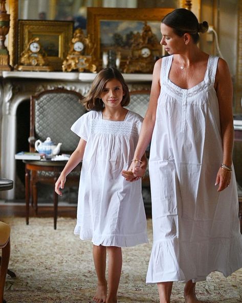 Jacaranda Living – Fine Embroidered Linens & Gifts White Cotton Nightgown, Women Nightwear Dresses, Linen Nightgown, Cotton Night Dress, Nightgown Pattern, Cotton Nighties, Nightwear Dress, White Nightgown, Mother Daughter Dress