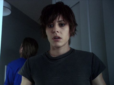 Shane Haircut, Shane Mccutcheon Hair, Shane Thelword, Shane Mccutcheon Style, The L Word Shane, Shane L Word, Worship Women, Kate Moennig, Shane Mccutcheon