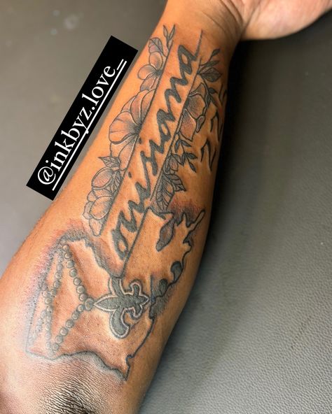 Custom Louisiana Lower Arm Tattoo 📍 ❌ No Neck Tattoos 📍 New Ink Tattoo Shop #newink #shreveporttattooartist #bossiertattooartist #femaletattooartist #tattoos #louisianatattoos Louisiana Tattoo Ideas Men, Louisiana Tattoos, Nola Tattoos Ideas, Louisiana Tattoo Ideas, Louisiana Tattoo, Lower Arm Tattoos, Neck Tattoos, Female Tattoo Artists, Tattoo Design Book