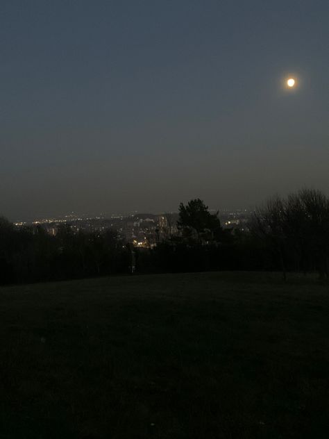 Uk Night Aesthetic, Field Of Grass Aesthetic, Field At Night Aesthetic, Walking Aesthetic Night, Aesthetic Night Walk, Night Lights Aesthetic, Night Field, Field At Night, Night Walking Aesthetic