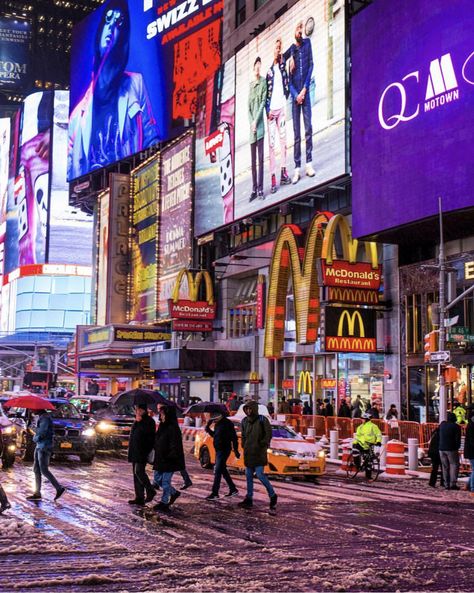 Aesthetic Rain, Nyc Attractions, Collage Project, Mcdonald's Restaurant, New York City Aesthetic, Nyc Times Square, York Aesthetic, New York Aesthetic, City That Never Sleeps