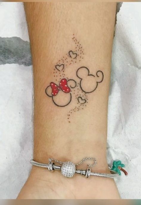 Minnie And Mickey Tattoo Ideas, Minnie And Mickey Tatoos, Mini And Mickey Tattoos, Mickey Minnie Mouse Tattoo, Mum And Daughter Tattoo Disney, Disney Parks Tattoo Ideas, Disneyland Tattoo Ideas, Disney Mom Tattoo, Disney Ankle Tattoo