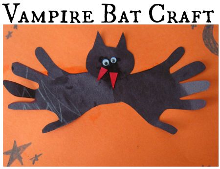 Vampire bat craft! Modified this idea and did a spider craft with my kids today. Both work really well! Halloween Arts, Bat Craft, Halloween Crafts Preschool, Infant Room, 3 October, Hallowen Ideas, Halloween Preschool, Easy Halloween Crafts, Kids Projects