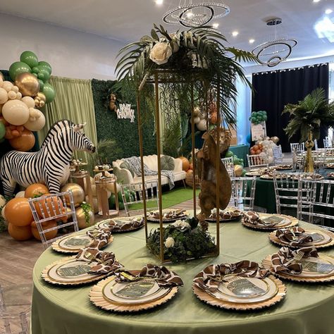 Jungle Safari Themed Baby Shower Ideas – Cuddle Palette Safari Baby Shower Table Setting, Lion King Theme Baby Shower Ideas, Jungle Book Baby Shower Ideas, Safari Centerpieces Baby Shower Ideas, Animal Theme Baby Shower Ideas, Zoo Themed Baby Shower Ideas, Centerpiece Ideas Party, Baby Shower Jungle Theme Boy, Simba Baby Shower Ideas