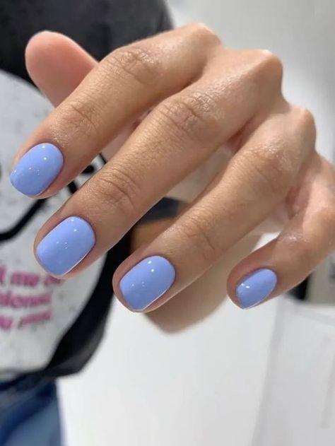 Spring 2024 Gel Nails: Chic Short Designs & Pastel Mani Trends Blue Gel Nails, Squoval Nails, Short Gel Nails, Blue Nail, Dip Powder Nails, Dipped Nails, Chic Nails, Powder Nails, Blue Nails