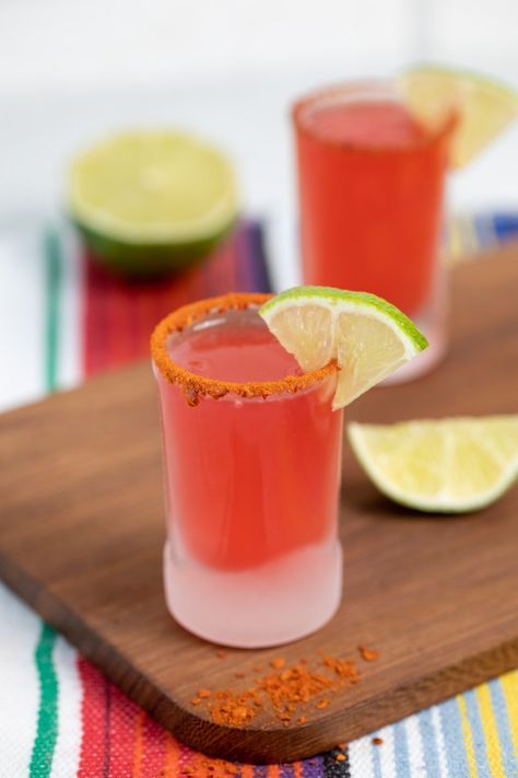 Mexican Candy Shots - Festive Tequila Shots Tequila Shot Recipes, Mexican Candy Shots, Watermelon Shots, Shots Alcohol Recipes, Candy Shots, Flavored Alcohol, Complicated Recipes, Watermelon Flavor, Kid Friendly Drinks