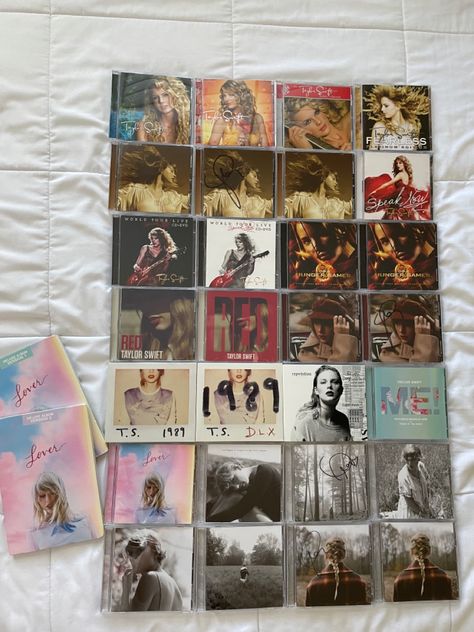 Taylor Albums Aesthetic, Taylor Swift Rep Album Cover, Taylor Swift Album Unboxing, Taylor Swift Aesthetic All Albums, Taylor Swift Vynil Collection, Taylor Swift Collection Shelf, Taylor Swift Birthday Aesthetic, Taylor Swift Bookshelf, Taylor Swift All Albums Collage