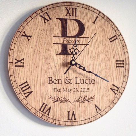 Practical Wedding Gifts, Personalized Wall Clock, Personalized Clocks, Practical Wedding, Couples Anniversary, Best Wedding Gifts, Gift Suggestions, Professional Gifts, Anniversary Dates