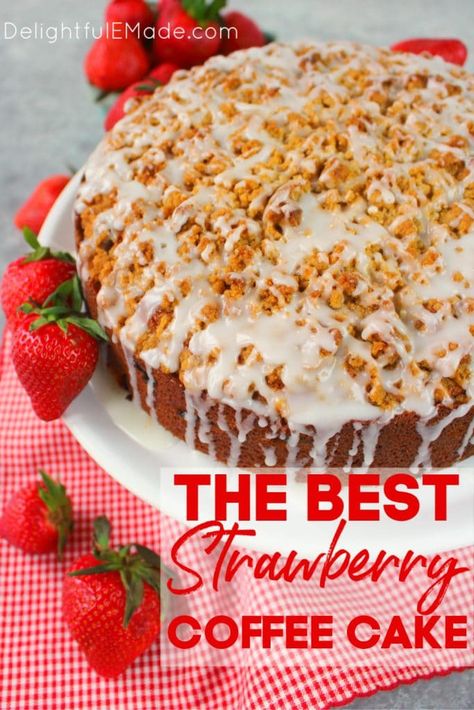 Strawberry Coffee Cake | The BEST Strawberry Coffee Cake Recipe! Strawberry Coffee Cake, Cream Cheese Breakfast, Strawberry Coffee, Buttercream Designs, Crumb Cake Recipe, Cake For Breakfast, Blueberry Coffee Cake, Coffee Cake Recipe, Sour Cream Coffee Cake