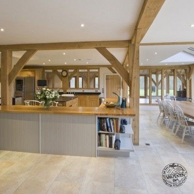 Oak Framed Extensions, Timber Frame Design, Oak Frame House, Oak Framed Buildings, Barn Kitchen, Cottage Shabby Chic, Swimming Pool House, Rustic Home Design, Modern Staircase