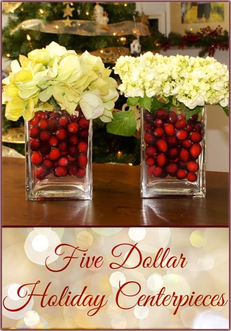 $5 #Holiday #Centerpieces - doing this for #christmas!. Good idea for mops holiday party! Diy Christmas Table, Tafel Decor, Christmas Table Centerpieces, Christmas Centerpieces Diy, Christmas Tablescape, Navidad Diy, Holiday Centerpieces, Party Centerpieces, Noel Christmas