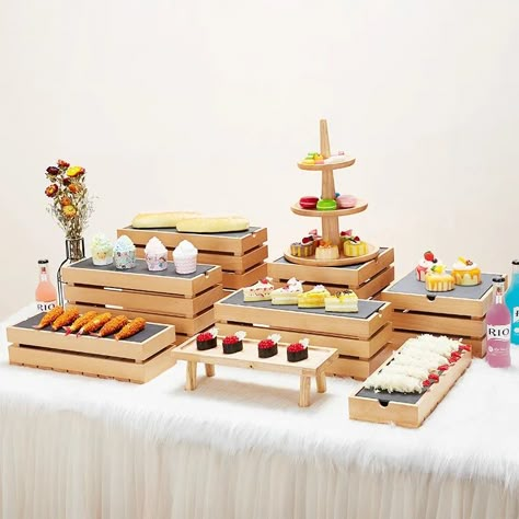 Catering Set Up Ideas Display, Gender Reveal Deco, Pastries Buffet, Cafeteria Decorations, Food Stand Design, Buffet Tray, Wooden Buffet, Food Display Stands, Buffet Stand