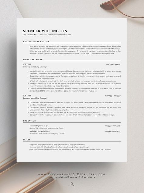 Resume Tips No Experience, Basic Resume Examples, Best Cv, Professional Resume Examples, Cv Writing, Minimalist Resume Template, Basic Resume, Resume Professional, Business Resume