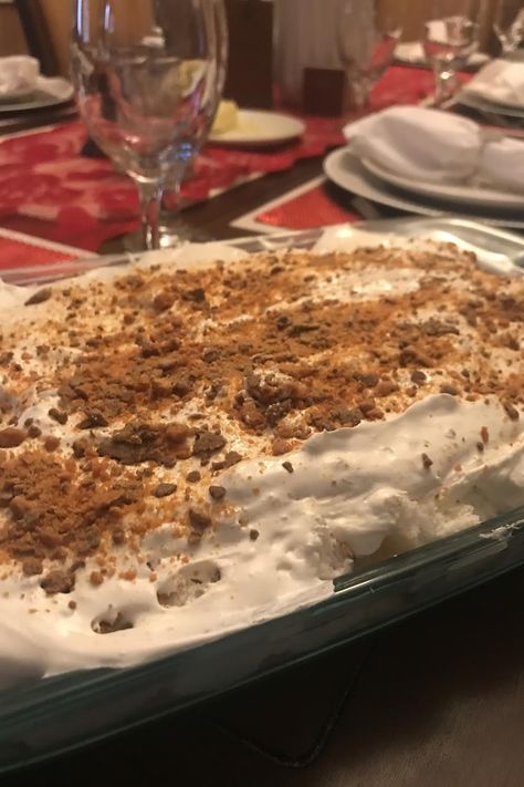 Butterfinger Delight Butterfinger Trifle Desserts, Butterfinger Delight Angel Food, Butterfinger Angel Food Cake Dessert, Butterfinger Dessert Angel Food, Angle Food Cake Dessert, Butterfinger Delight, Butterfinger Recipe, Butterfinger Lush, Angel Food Trifle