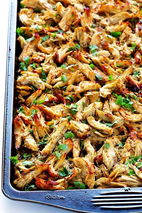 Slow Cooker Crispy Chicken Carnitas - Gimme Some Oven Crispy Chicken Carnitas, Chicken Carnitas, Turkey Marinade, Chipotle Powder, Beer Chicken, Gimme Some Oven, Crockpot Dishes, Master Chef, White Onion